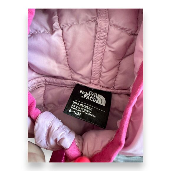 The North Face ThermoBall Puffer Jacket 6-12 Months Pink Gray Built in Mittens - Picture 3 of 3